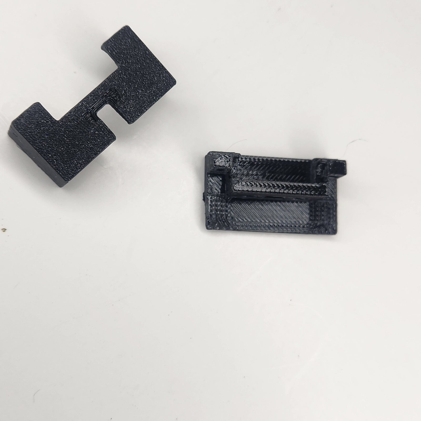 STRONG Replacement Hinges for SKULLCANDY CRUSHER - Color Black - Set of 2