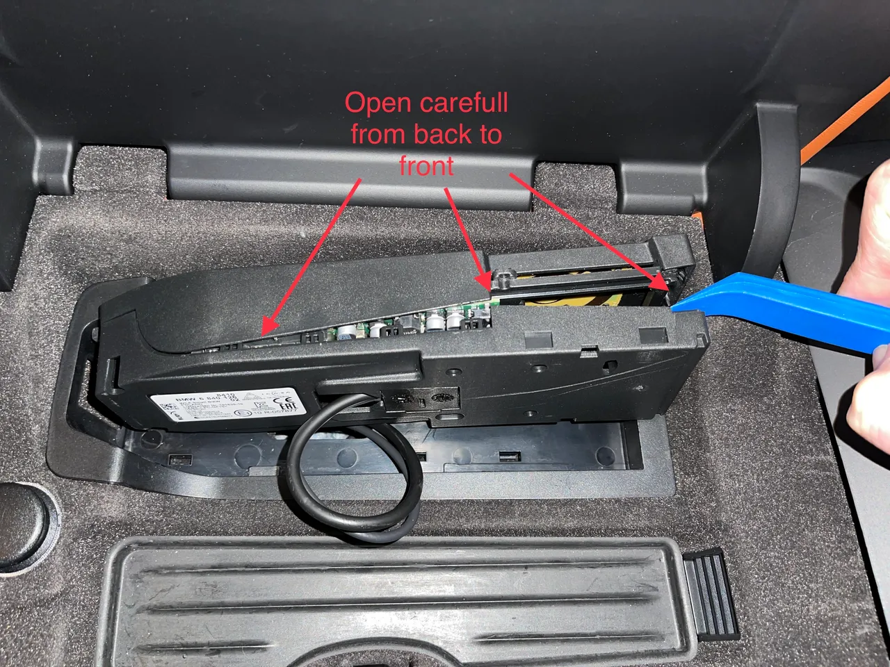 BMW i8 Snap In Wireless Phone Charger Upgrade