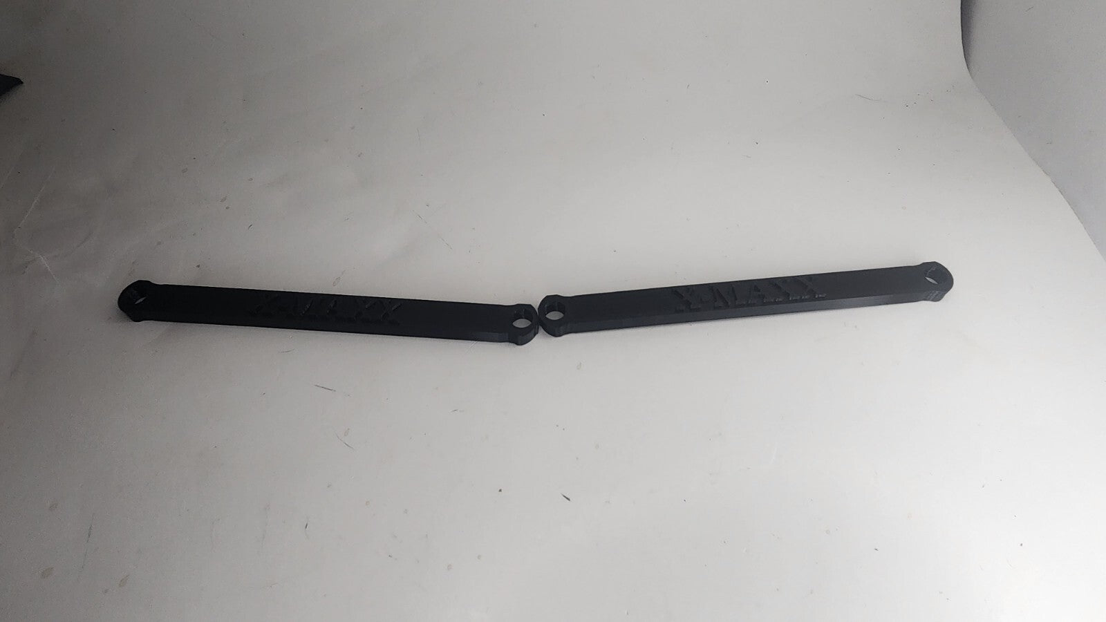 Rugged Replacement Front Steering Rod Black for 1/5 Traxxas XRT / X-Maxx