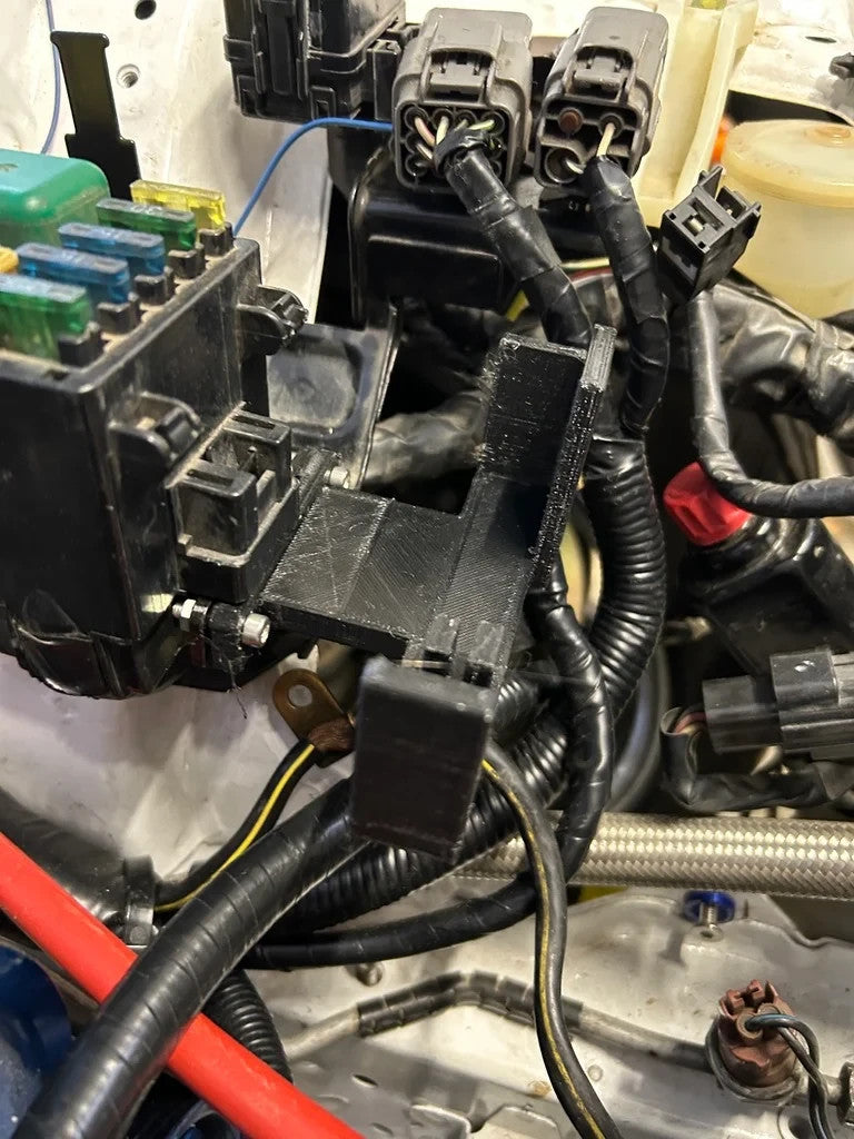 Rx7 FD3S Battery Fusebox Bracket - OEM Fusebox Clamp version
