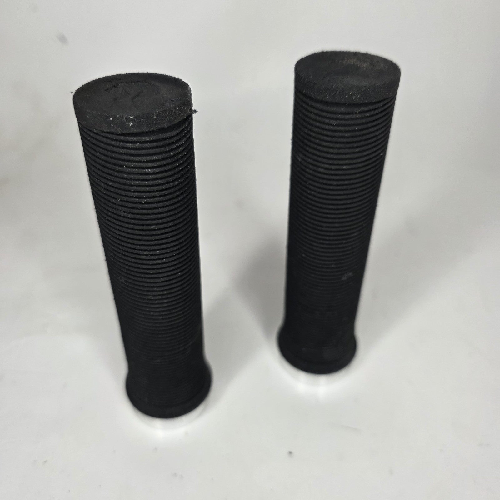 Go Ped Or Mountain Bike Handle Bar Lock On Grips