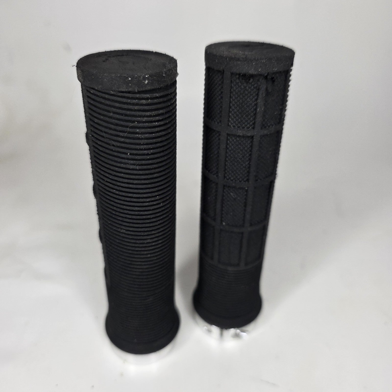 Go Ped Or Mountain Bike Handle Bar Lock On Grips
