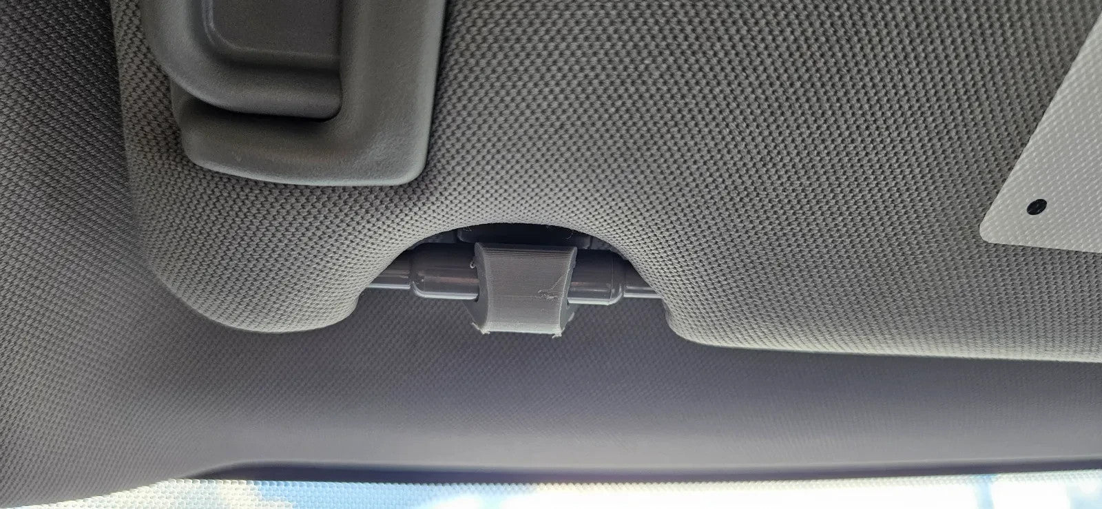 2 pcs Toyota Camry Sun Visor Clip 2018–2024 – Retainer Hook