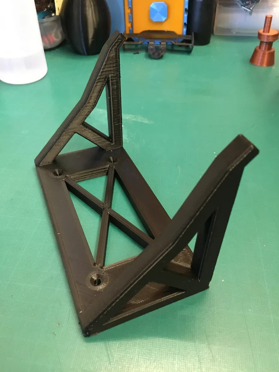 Arrma Kraton RC Car Wall Hanger – Garage / Display Mount for RC Vehicles