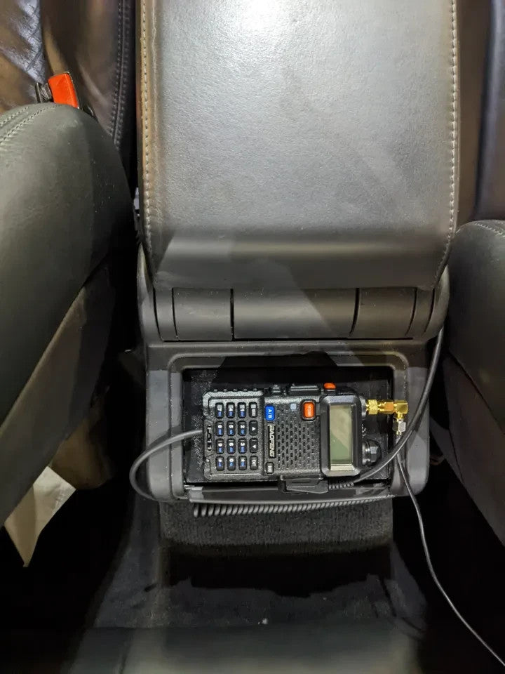 BMW E46 rear ashtray mount (for Baofeng UV-5R)