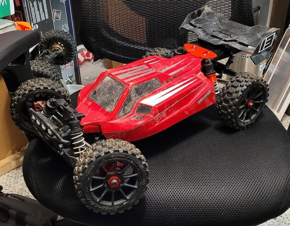 Traxxas Slash Wing Mount Conversion for Traxxas Sledge Wing