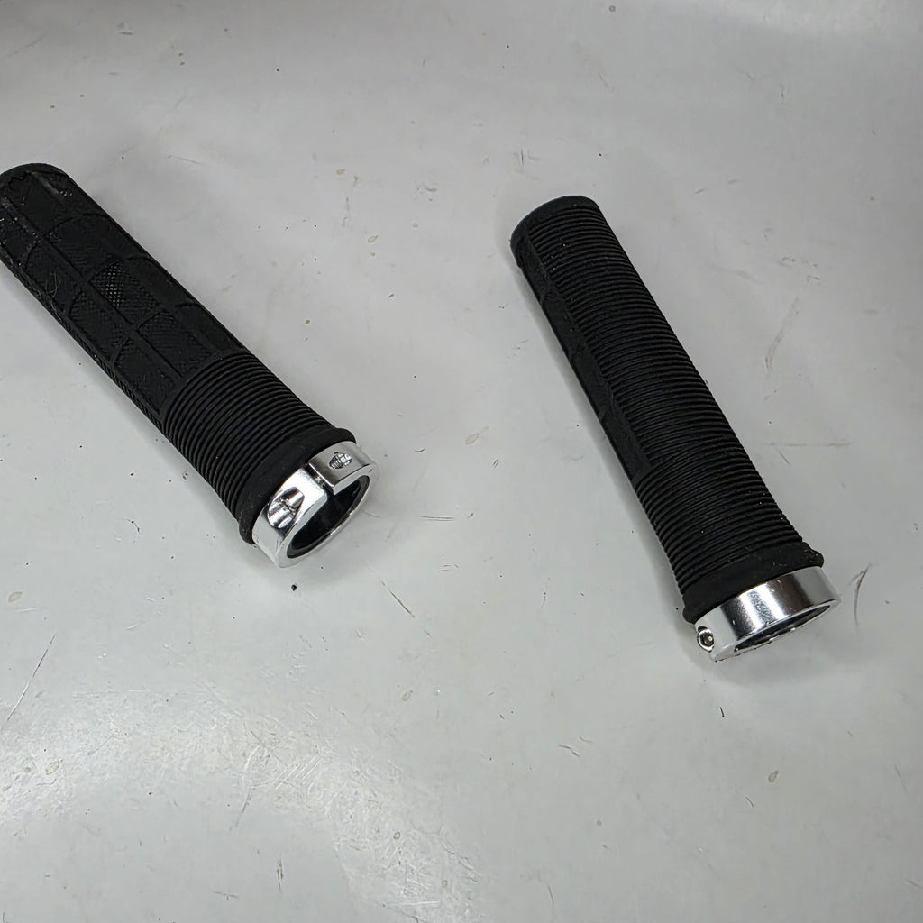 Go Ped Or Mountain Bike Handle Bar Lock On Grips