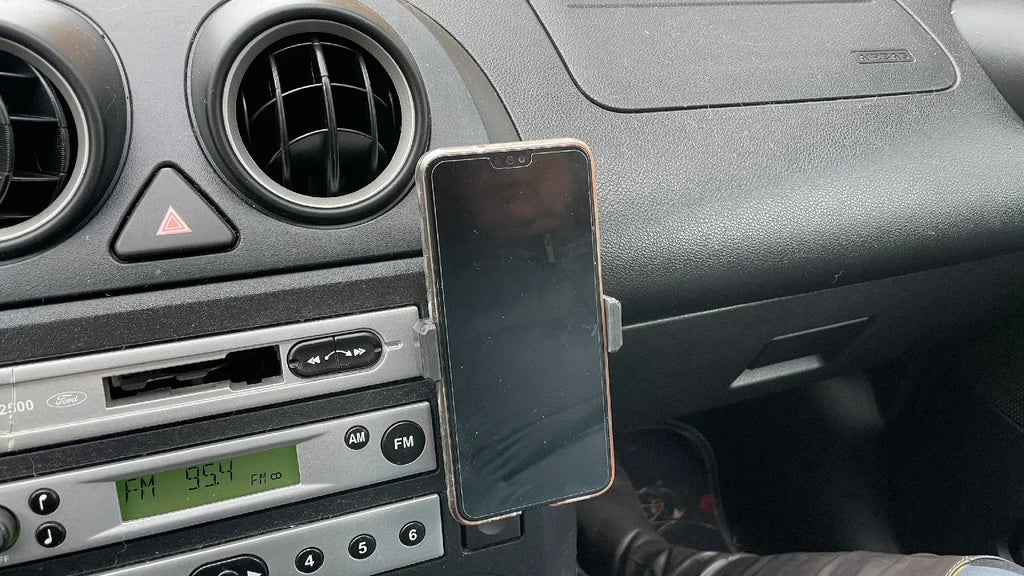 Ford Fiesta Blank Switch Cover with mounting hole – Dashboard Switch Blank