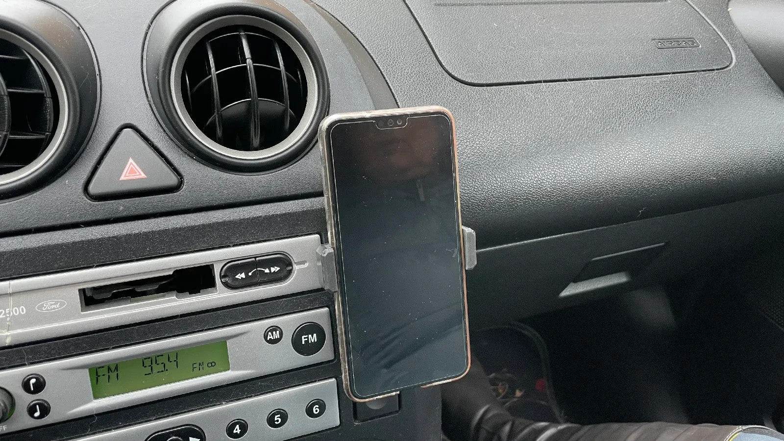 Ford Fiesta Blank Switch Cover with mounting hole – Dashboard Switch Blank