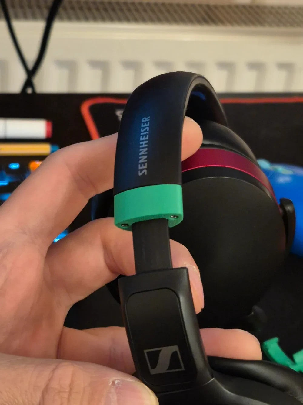 L+R Replacement accent pieces For Sennheiser HD458 (Black)