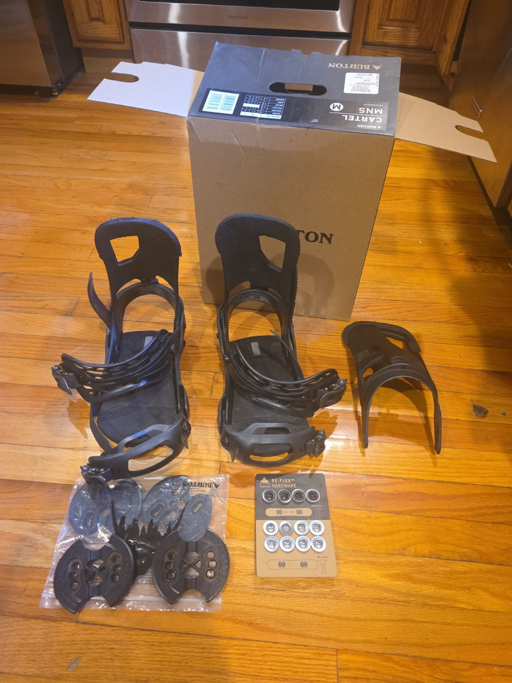 Burton Cartel MNS RE:FLEX Snowboard Bindings Medium W/ Original Box