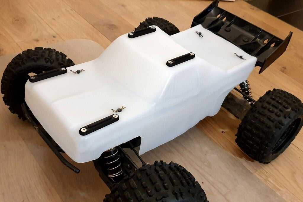 4x Radio Controlled Body Shell Savers For Bashing Pavement Protection