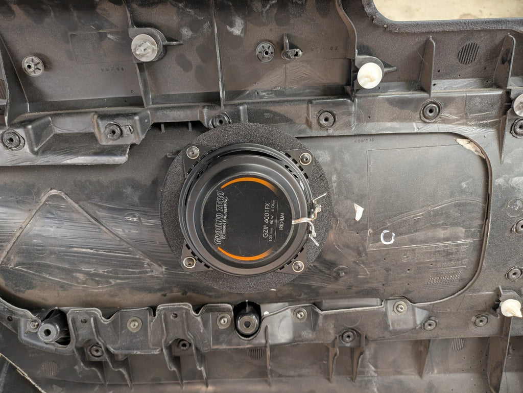 BMW E46 4" speaker adapter for lateral trim panel rear