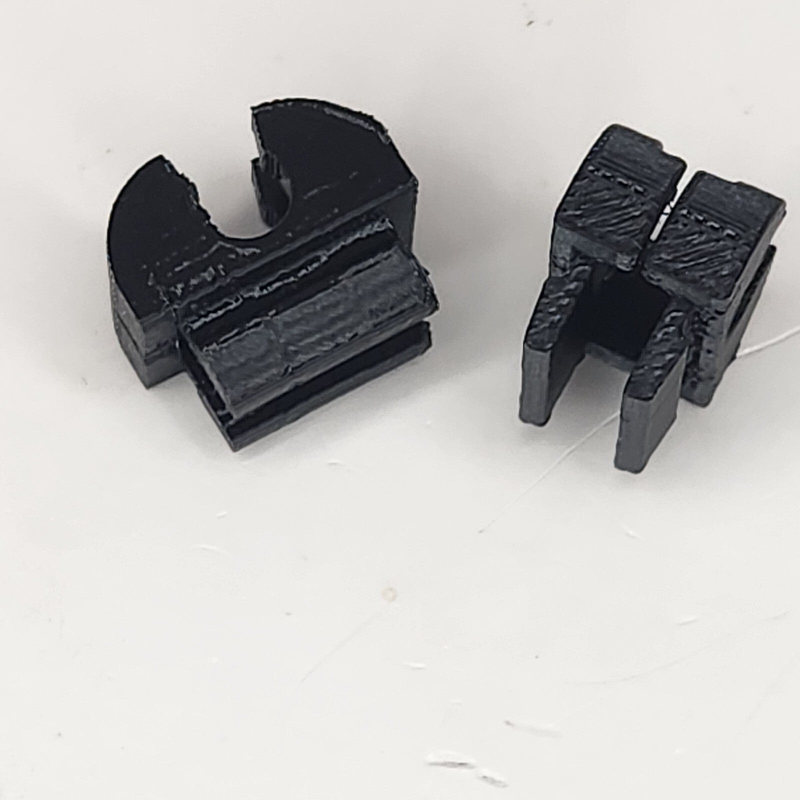 2x BMW Genuine E30 E36 3-Series Accelerator Cable Guide Clip To Throttle Housing