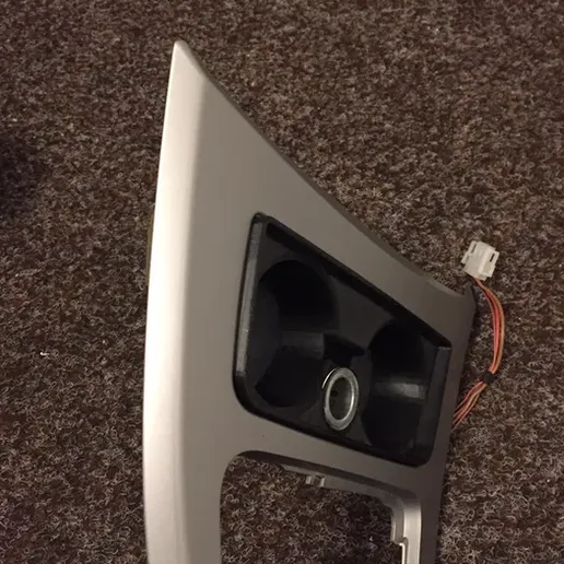 BMW E90 CUP HOLDER CUPHOLDER BMW E90 E91 E92 E93