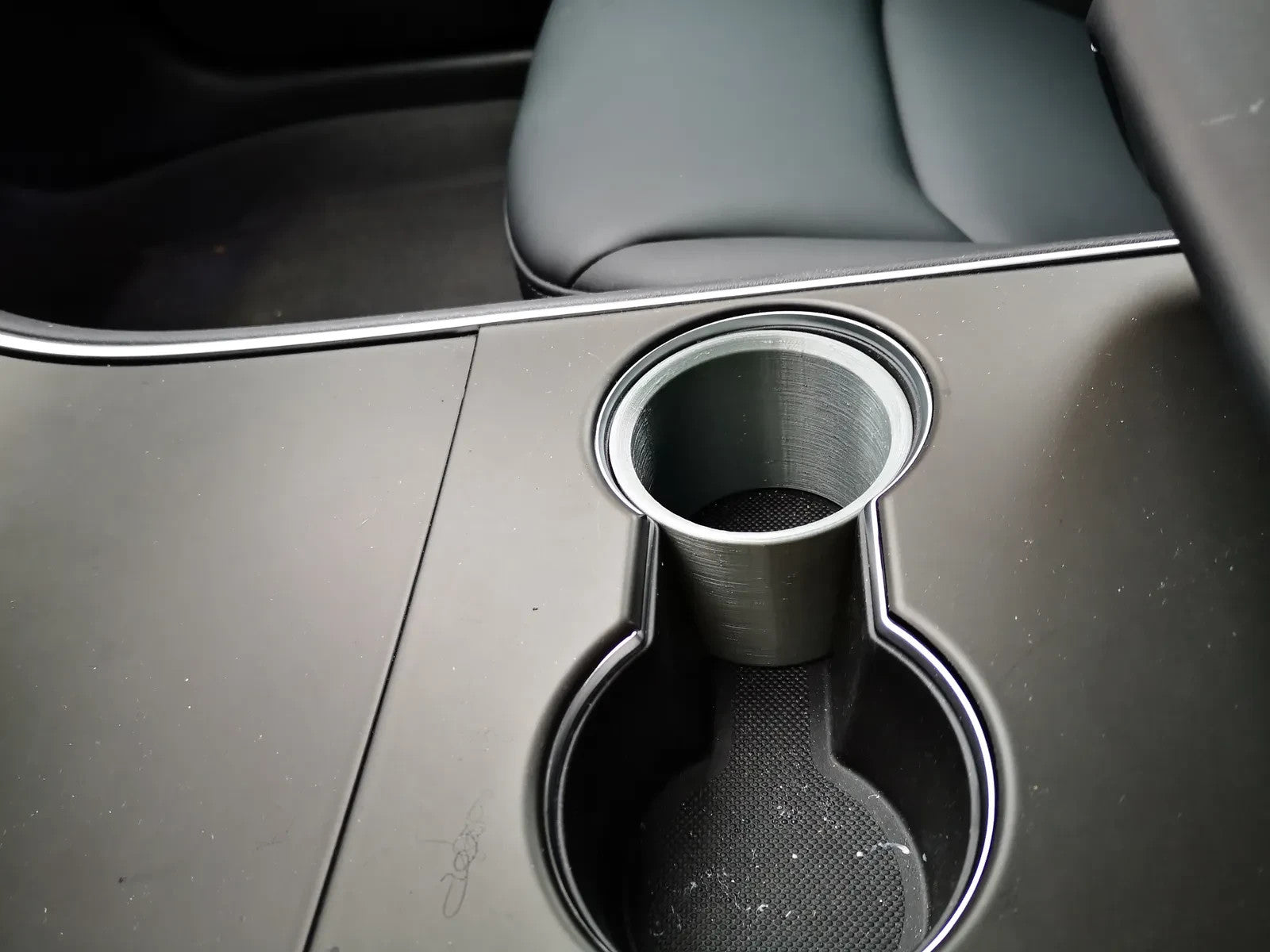 2 pcs Tesla Model 3/Y Cup Holder Insert – Anti-Spill Liner