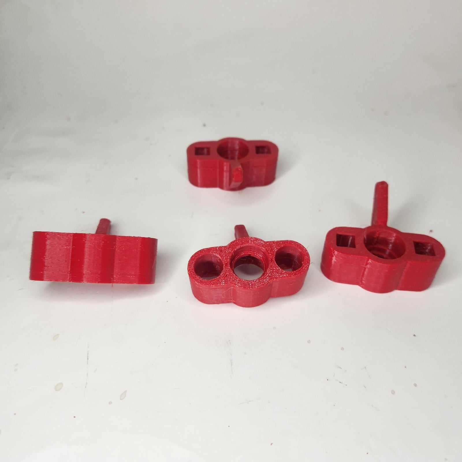 Traxxas T / E-Maxx 4910 3906 Steering Knuckles Axle Carriers Blocks Hubs