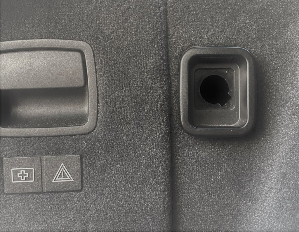 12V Socket Cover Cap for BMW E91 2005–2013 and Similar Models Black
