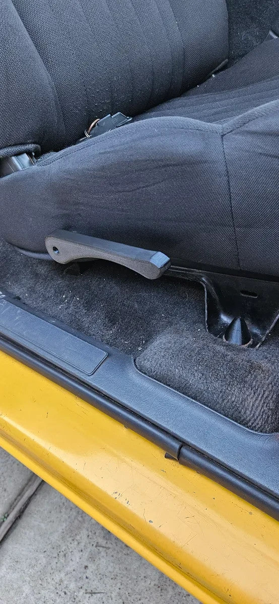 98-05 Chevy S10 Blazer Seat Recline Handle – Side Seat Back Adjustment Lever