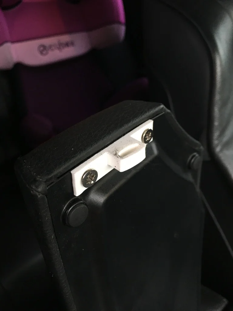 BMW E60 E61 5 and 6 series Center Console Latch Fix