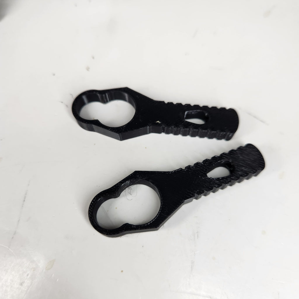 2x Clips for BMW i3 Trunk Parcel Shelf Cover