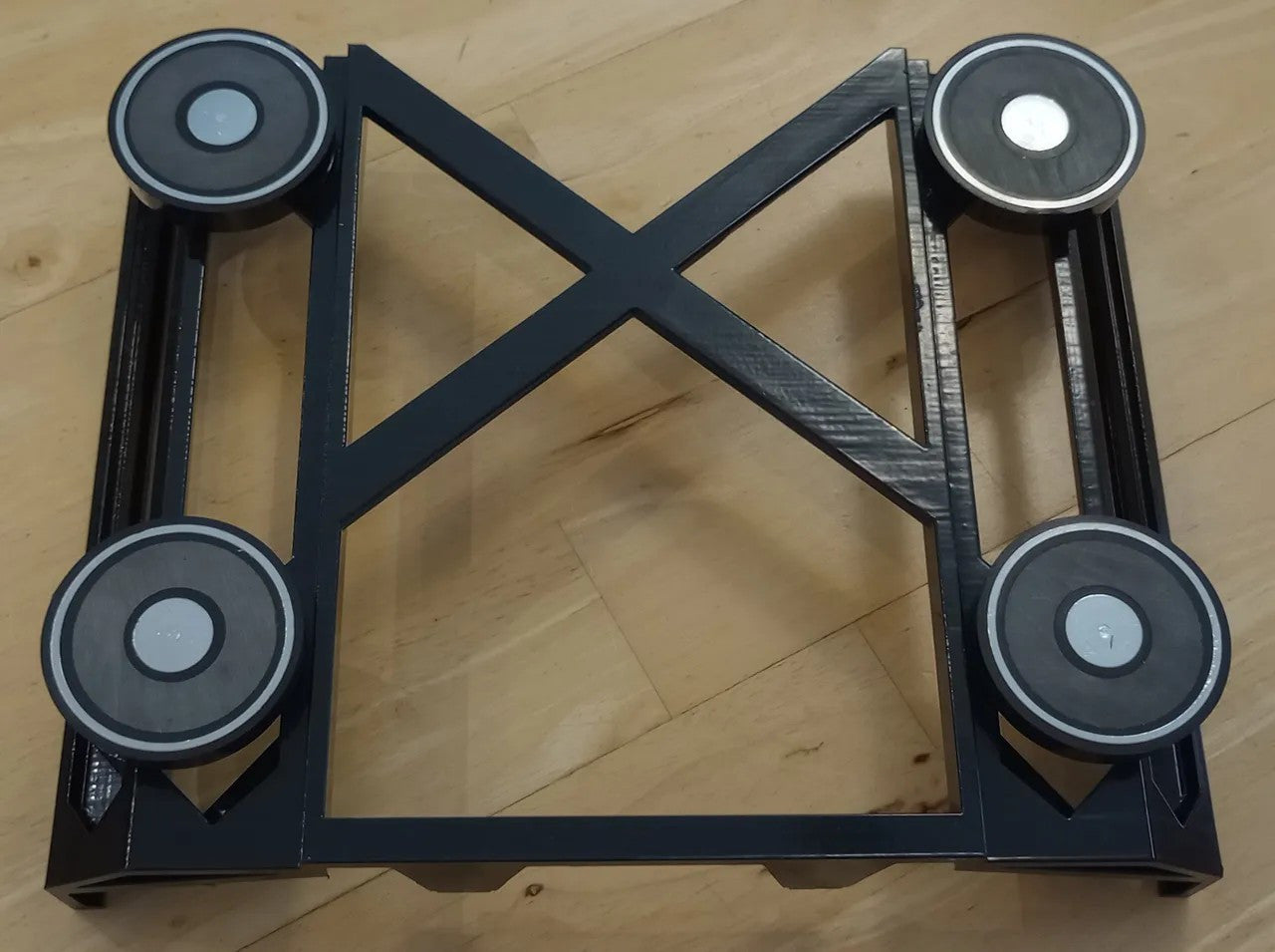 Starlink Mini - Magnetic Roof Mount